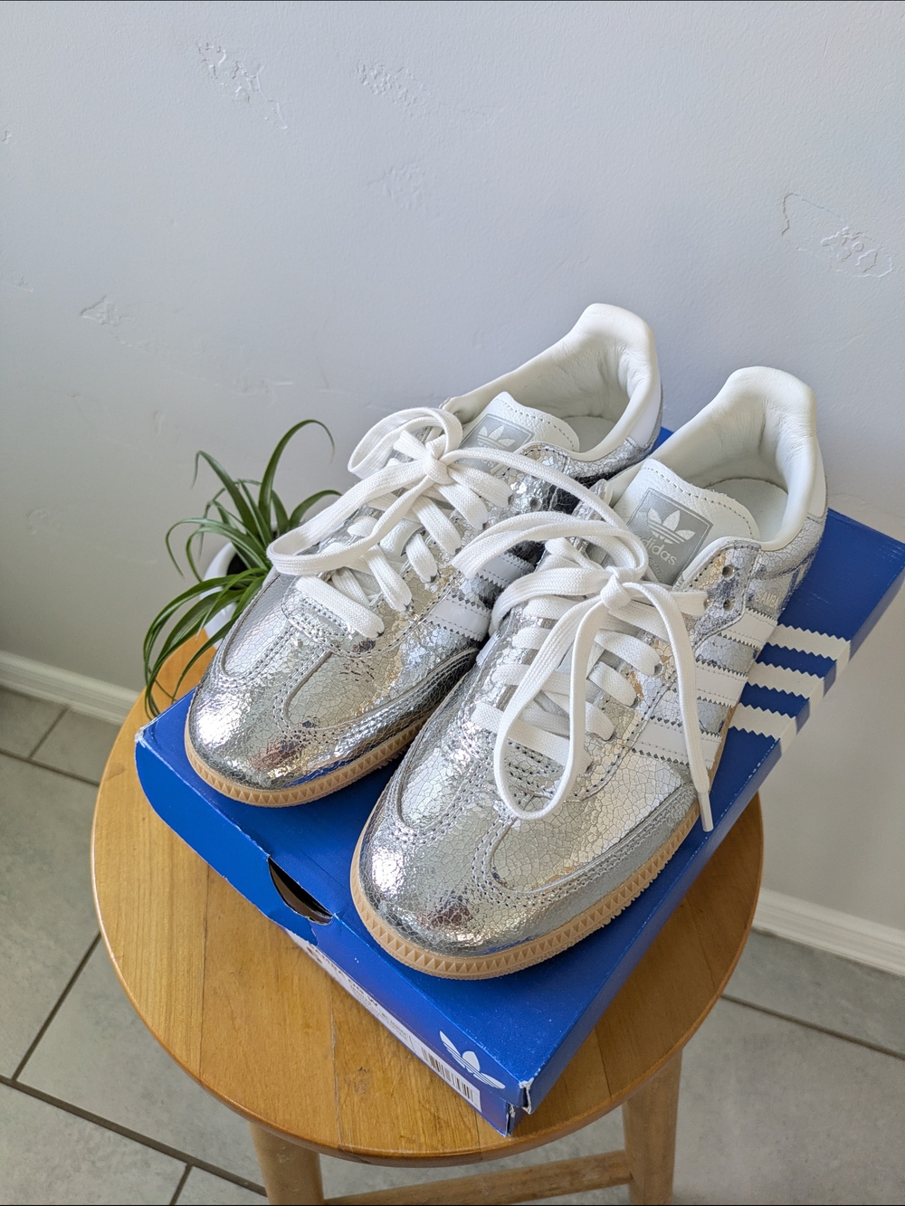 Adidas Samba Silver Metallic Women's Sneakers Size 6